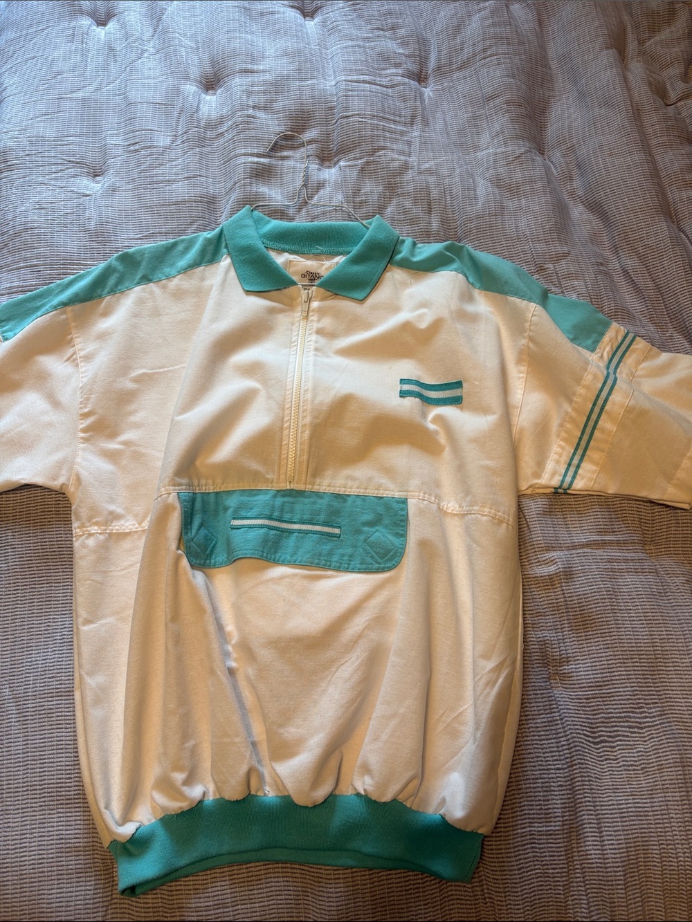 Gitano White and Teal Short Sleeve Pullover Shirt